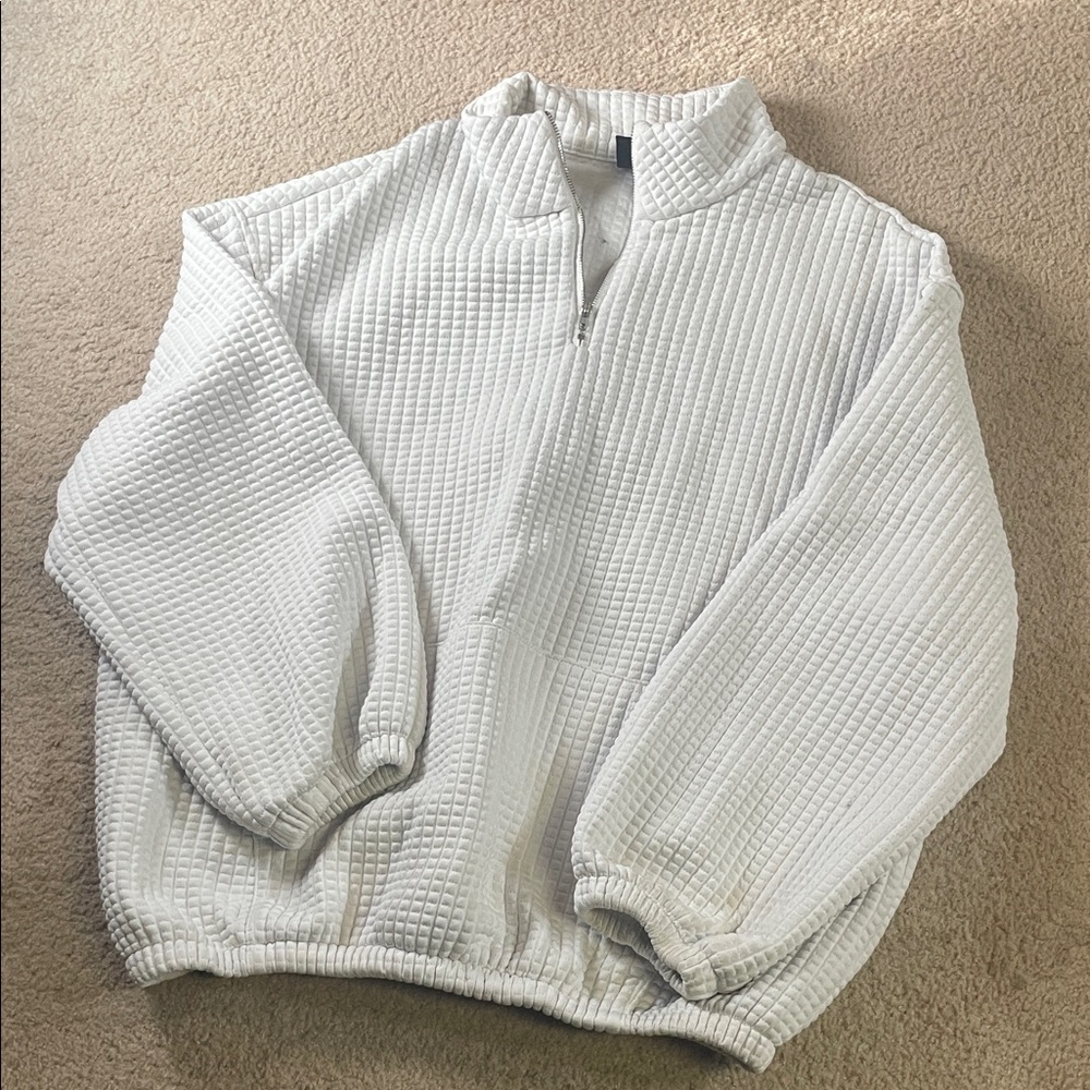 White Quilted Women's Sweatshirt